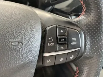 Photo 38 Ford Kuga Gén. III Ph1 ST-Line 5