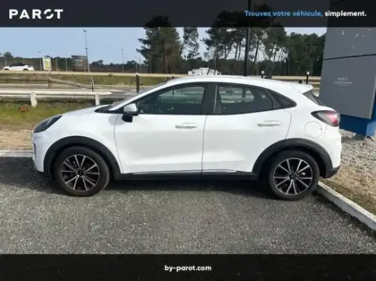 Photo 16 Ford Puma 1.0 EcoBoost 155ch mHEV Titanium 7cv