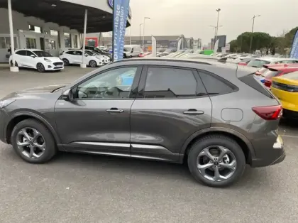 Photo 45 Ford Kuga Gén. III Ph2 ST-Line 5