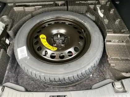 Photo 24 Ford Kuga 2.5 Duratec 180ch Hybrid FlexiFuel ST-Line Powershift