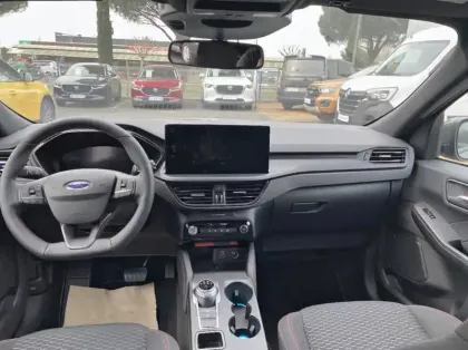 Photo 27 Ford Kuga Gén. III Ph2 ST-Line 5