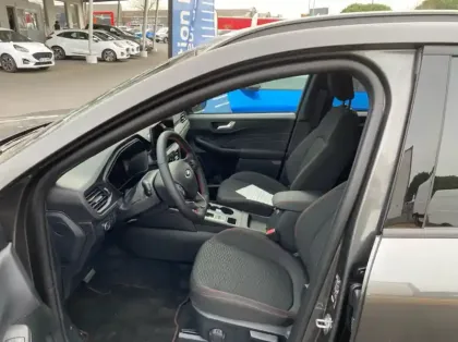 Photo 9 Ford Kuga 2.5 Duratec 180ch Hybrid FlexiFuel ST-Line Powershift