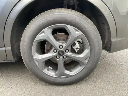 Photo 13 Ford Kuga 2.5 Duratec 180ch Hybrid FlexiFuel ST-Line Powershift