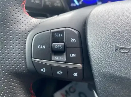 Photo 15 Ford Puma 1.0 EcoBoost 125ch mHEV ST-Line 7cv