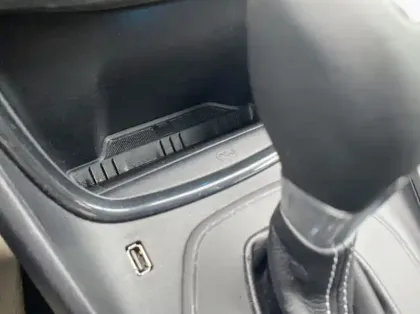 Photo 17 Ford Puma 1.0 EcoBoost 125ch S&S mHEV Titanium Powershift