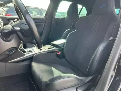 Photo 8 Renault Megane  1.3 TCe 160ch FAP GT-Line EDC