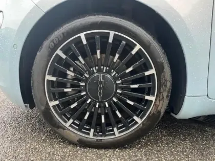 Photo 10 Fiat 500  e 118ch La Prima MY23