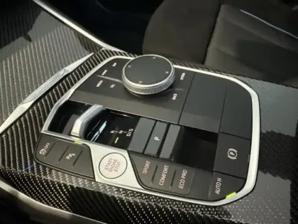 Photo 11 BMW Serie 3 Série 3 320dA xDrive 190ch M Sport