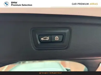 Photo 13 BMW Serie 3 Série 3 Touring 318dA 150ch M Sport