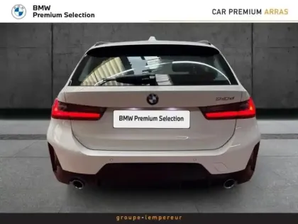 Photo 24 BMW Serie 3 Série 3 Touring 318dA 150ch M Sport