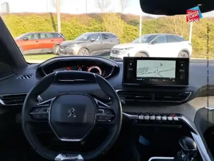 Photo 29 Peugeot 3008  1.2 PureTech 130ch S&S GT
