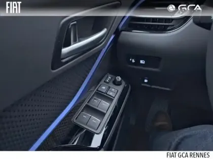 Photo 11 Toyota C-HR  184h Graphic 2WD E-CVT MC19