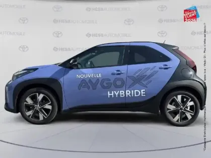 Photo 8 Toyota Aygo  X 116h Graphic