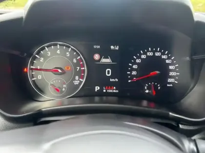 Photo 10 Suzuki Swift  1.2 Hybrid 83ch Privilège Auto