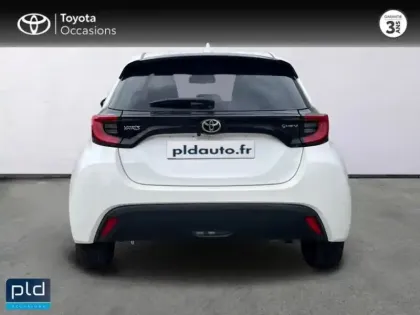 Photo 6 Toyota Yaris  116h Design 5p MC24