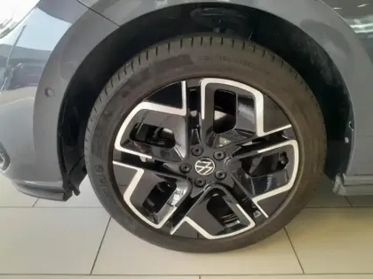 Photo 6 Volkswagen Polo  1.0 TSI 116ch R-Line Edition DSG7