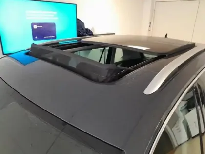 Photo 10 Volkswagen Tiguan  2.0 TDI 150ch Elegance DSG7