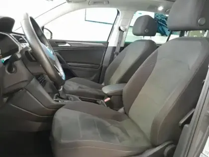 Photo 13 Volkswagen Tiguan  2.0 TDI 150ch Elegance DSG7