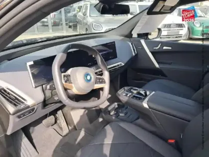 Photo 14 BMW Ix  xDrive50 523ch Edition Sport