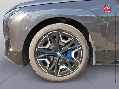 Photo 24 BMW Ix  xDrive50 523ch Edition Sport