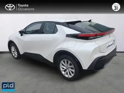 Photo 7 Toyota C-HR  1.8 Hybride 140ch Dynamic NG23