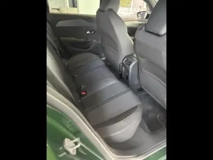 Photo 13 Peugeot 308  e- 156ch First Edition