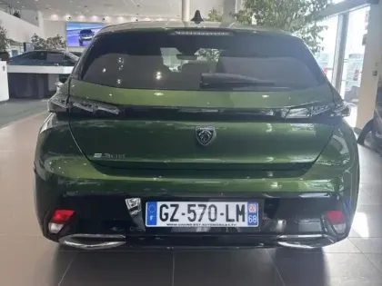 Photo 5 Peugeot 308  e- 156ch First Edition