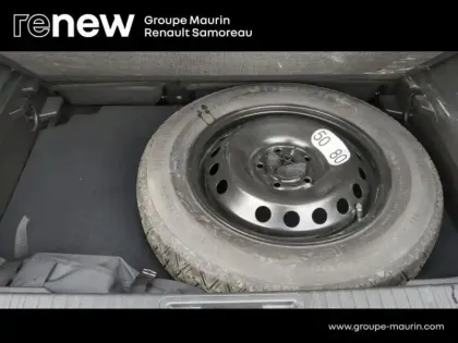 Photo 9 Renault Captur  1.6 E-Tech hybride 145ch Intens -21