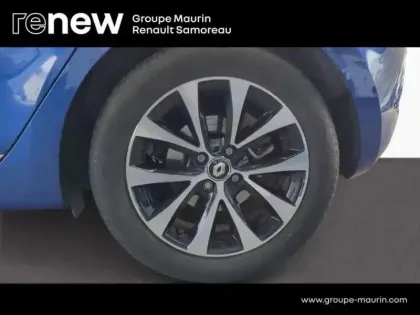 Photo 6 Renault Clio  1.6 E-Tech hybride 145ch Techno