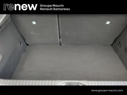 Photo 8 Renault Clio  1.6 E-Tech hybride 145ch Techno