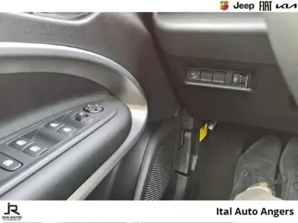 Photo 14 Jeep Avenger  Electrique 156ch 115kW Summit (Prime CEE déduite)