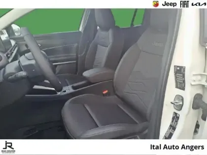 Photo 8 Jeep Avenger  Electrique 156ch 115kW Summit (Prime CEE déduite)