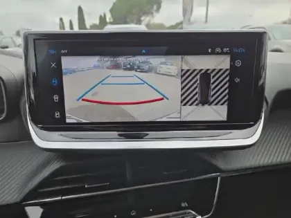 Photo 14 Peugeot 208  1.2 Hybrid 110ch Allure e-DCS6