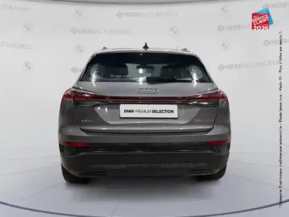 Photo 6 Audi Q4  e-tron 35 e-tron 170ch