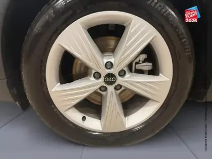 Photo 24 Audi Q4  e-tron 35 e-tron 170ch