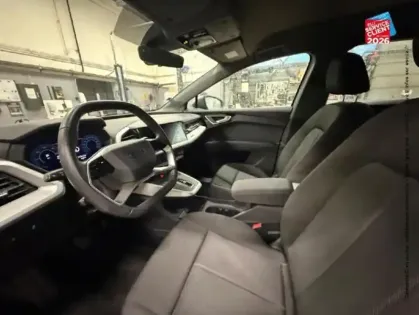 Photo 29 Audi Q4  e-tron 35 e-tron 170ch