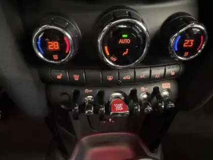 Photo 14 Mini Mini  John Cooper Works 231ch Ultimate BVA8 Euro6d-T