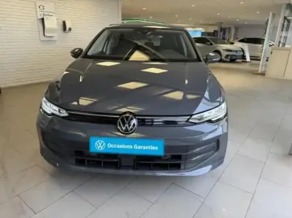 Photo 13 Volkswagen Golf  1.5 eTSI EVO2 116ch VW Edition DSG7