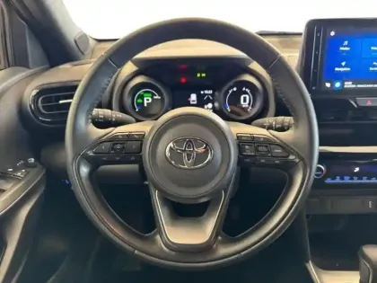 Photo 12 Toyota Yaris  Cross 116h Design MY22