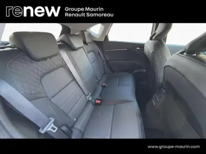 Photo 14 Renault Captur  1.6 E-Tech hybride 145ch Iconic