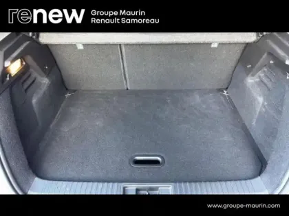 Photo 8 Renault Captur  1.6 E-Tech hybride 145ch Iconic