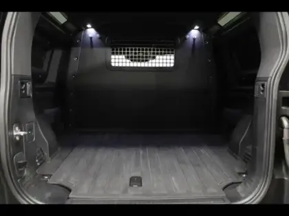 Photo 7 Land rover Defender Gén. III Ph1 Base 3