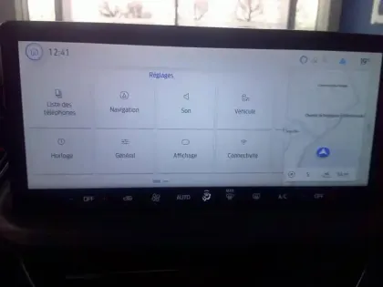 Photo 8 Ford Kuga  2.5 Duratec 180ch Hybrid FlexiFuel Active Powershift