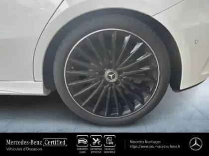 Photo 10 Mercedes Classe A  200 d 150ch AMG Line 8G-DCT