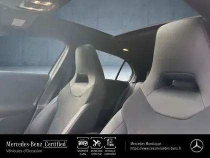 Photo 12 Mercedes Classe A  200 d 150ch AMG Line 8G-DCT