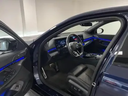 Photo 7 BMW Serie 5 Série 5 i5 M60 601ch xDrive