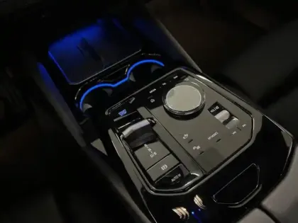 Photo 12 BMW Serie 5 Série 5 i5 M60 601ch xDrive