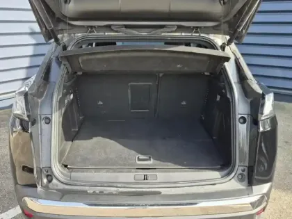 Photo 6 Peugeot 3008  HYBRID 225ch GT Pack e-EAT8