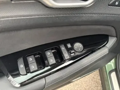 Photo 14 Kia Sportage Gén. V Ph1 GT-line Premium 5