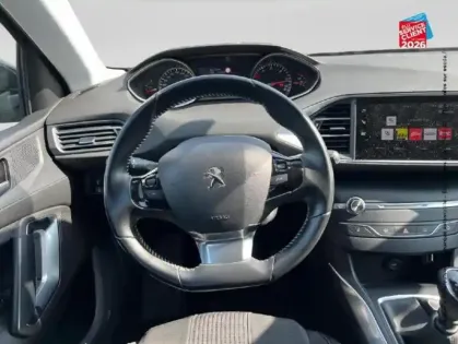 Photo 11 Peugeot 308  1.5 BlueHDi 130ch S&S Allure